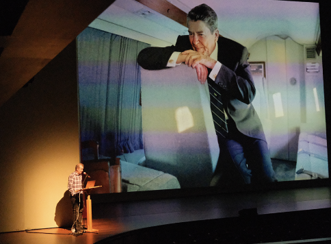 Pete Souza presents his collection to the audience. Photos by Clyde Dwyer ‘25 and Kerem Atas ‘26.Pete Souza presents his collection to the audience. Photos by Clyde Dwyer ‘25 and Kerem Atas ‘26.