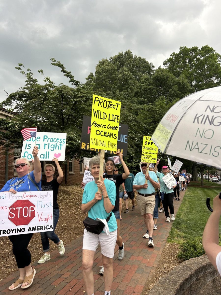 The Town of Davidson mobilized for May Day, a day of nationwide protests, last Thursday, May 1. Photos by Campbell Walker ‘25. 