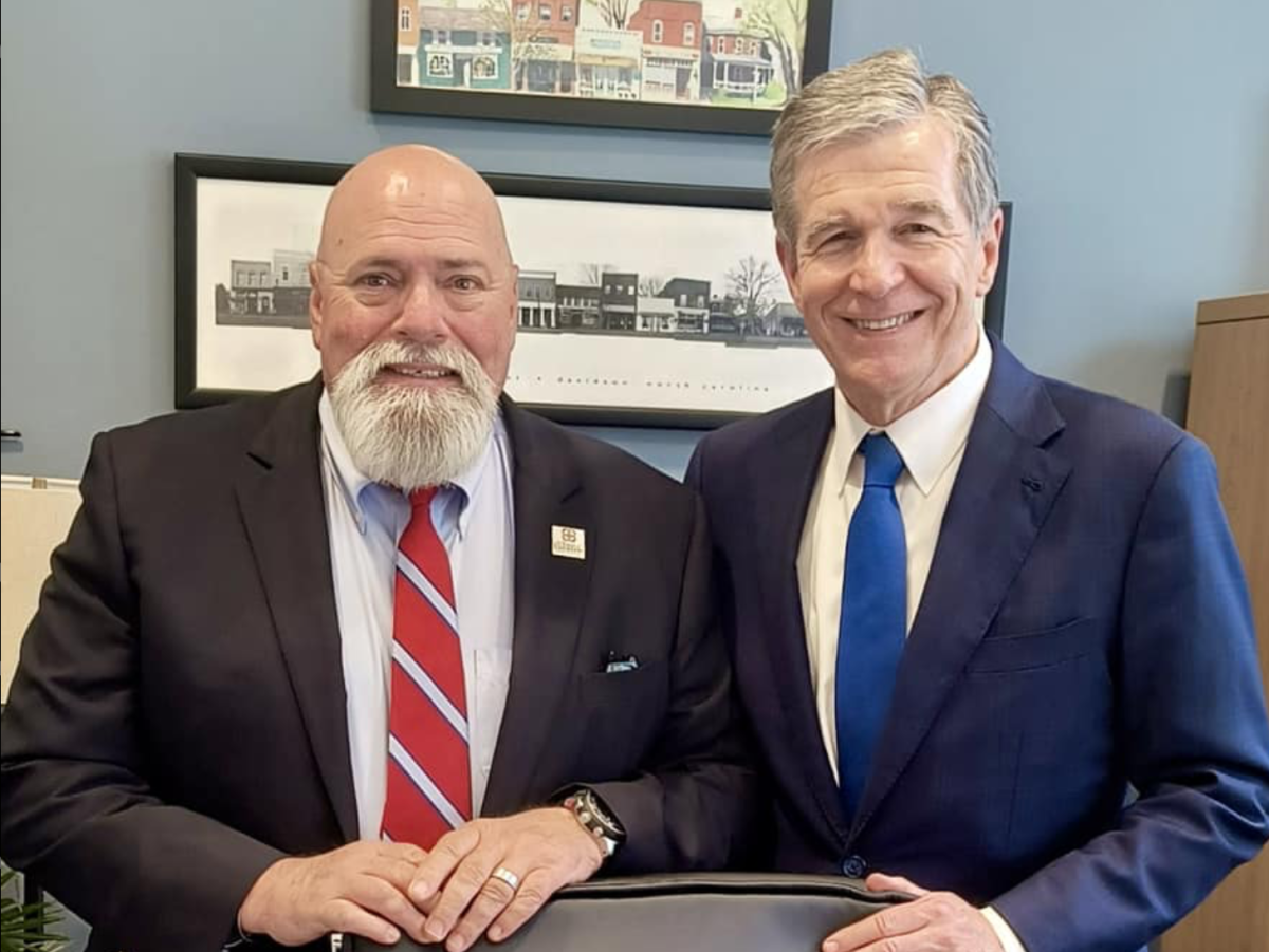 Mayor Rusty Knox standing next to former NC Governor Roy Cooper. Photo courtesy of @Rustyknox on Instagram.